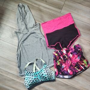4 Pc Athletic wear lot M/L